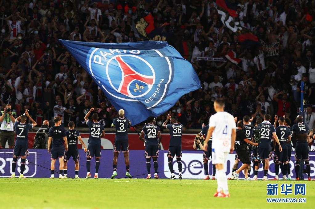  斯特拉斯堡主场龙显威，法甲魔鬼主场震慑群雄